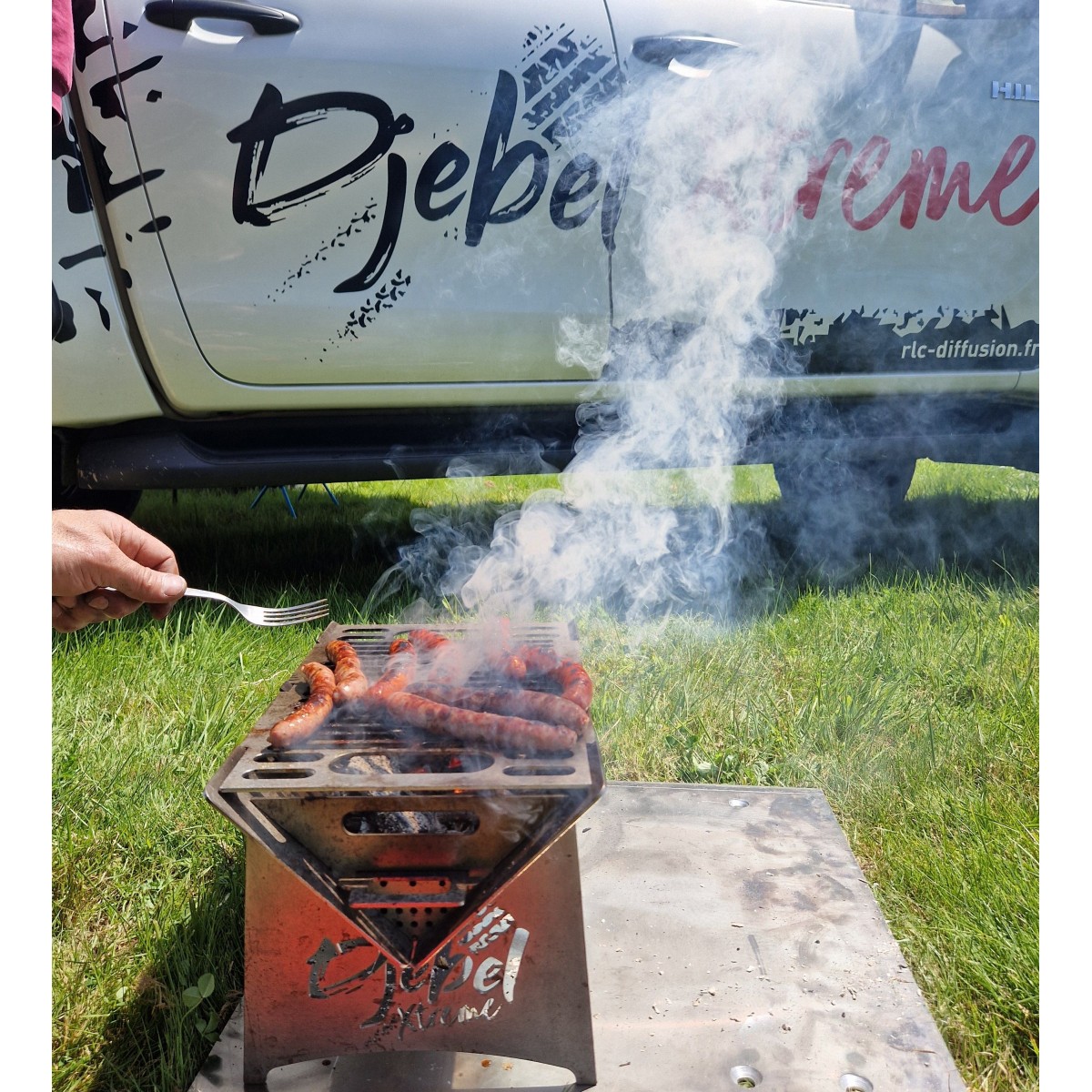 Barbecue Nomade portable et pliable Djebelxtreme